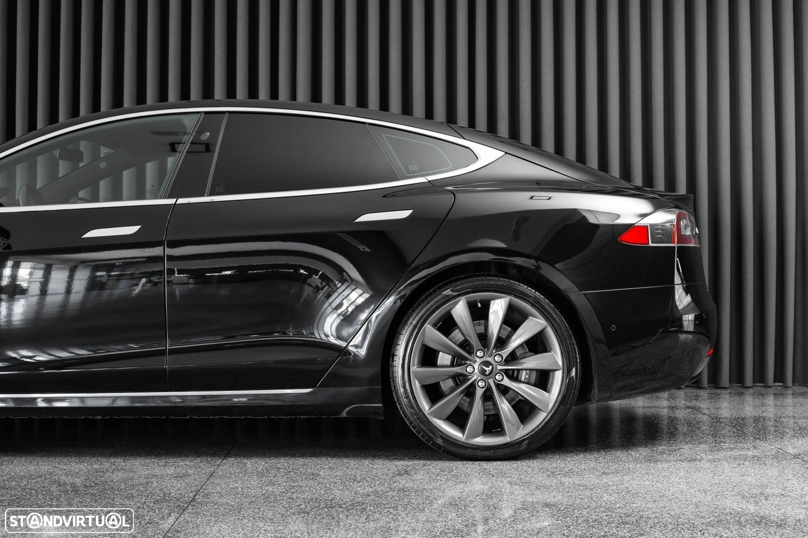 Tesla Model S 75 - 8