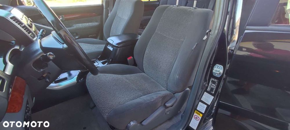 Toyota Land Cruiser - 8