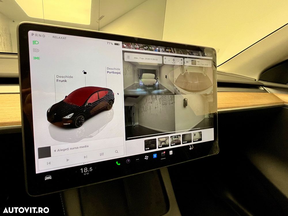 Tesla Model Y Long Range RWD - 27