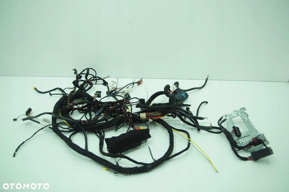 WIAZKA MODUŁU ŁADOWANIA AKUMULATORA A2305404006 MERCEDES SL R230 02 - 1