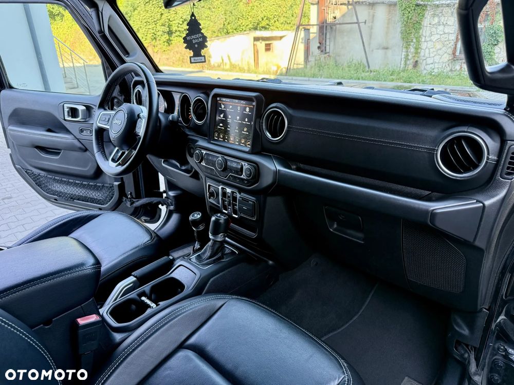 Jeep Wrangler Unlimited GME 2.0 Turbo Sahara - 38