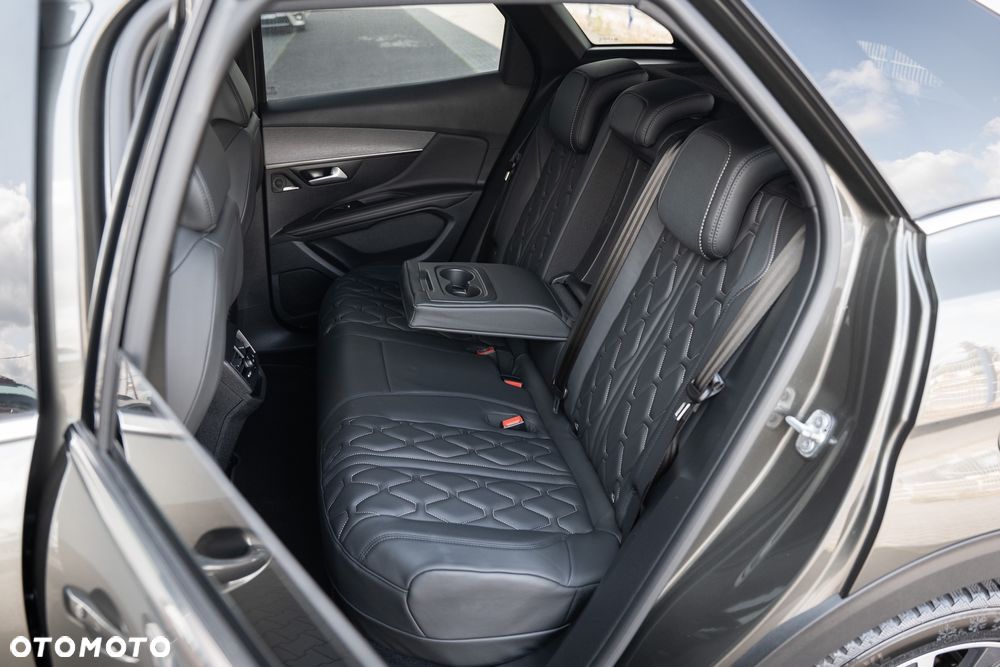 Peugeot 3008 1.6 PureTech Hybrid PHEV Active Pack S&S EAT8 - 31