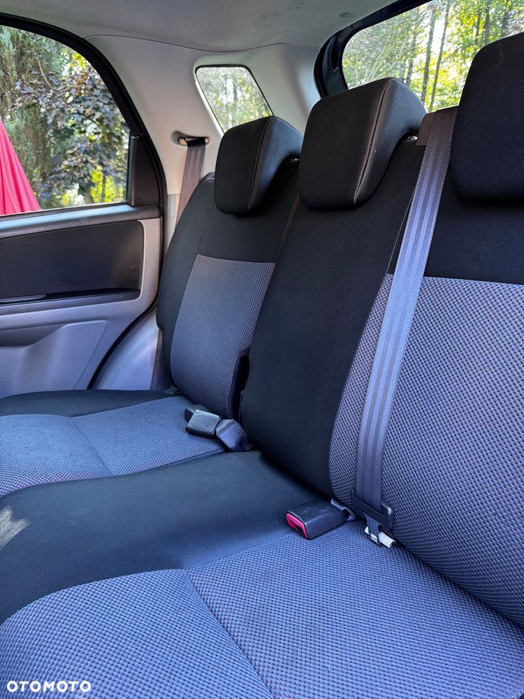 Suzuki SX4 1.6 GS / Premium - 23