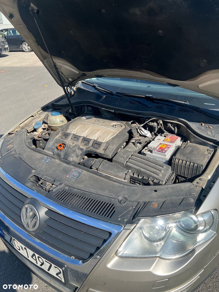 Volkswagen Passat 2.0 TDI DPF Comfortline - 6