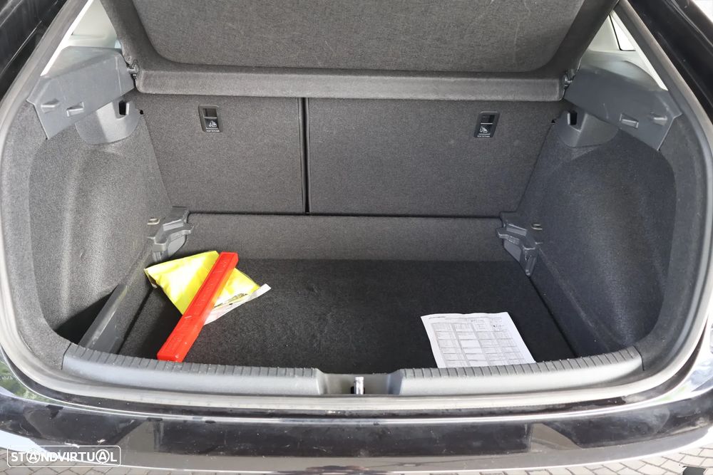 VW Taigo 1.0 TSI Urban DSG - 20