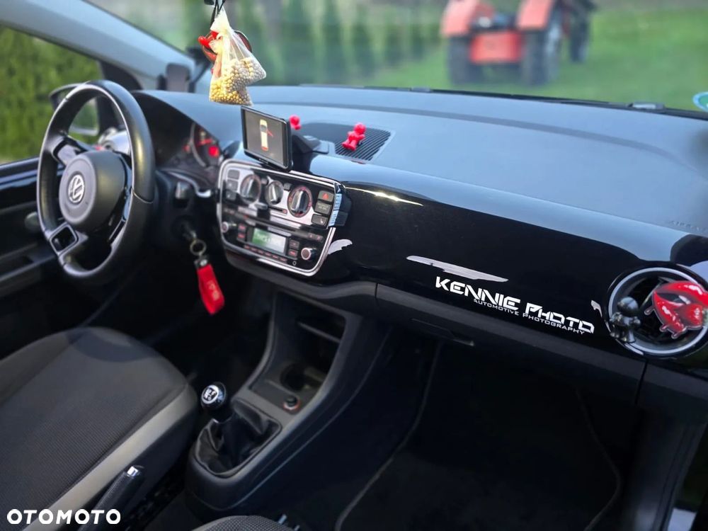 Volkswagen up! (BlueMotion Technology) high - 10