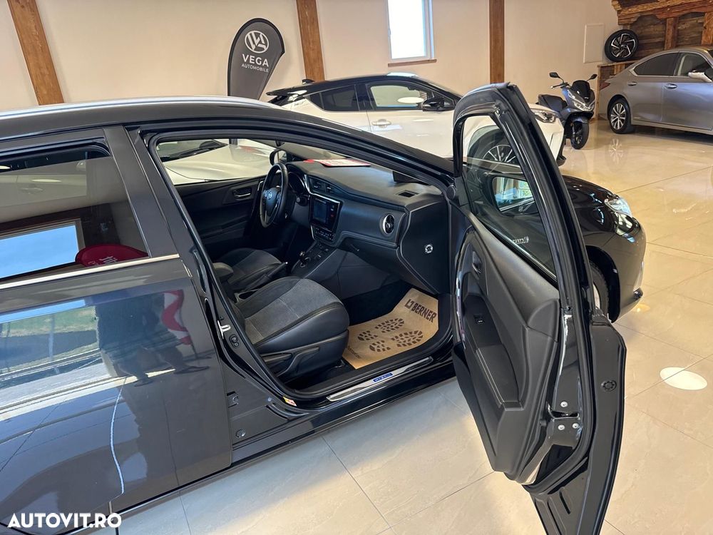 Toyota Auris 1.8 VVT-i Hybrid Automatik Touring Sports Team Deutschland - 15