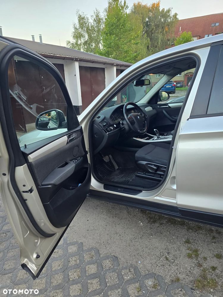 BMW X3 xDrive20d - 9