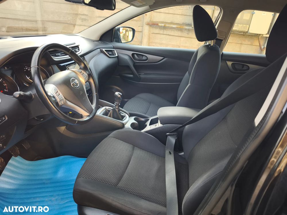 Nissan Qashqai 1.2 DIG-T TEKNA - 10