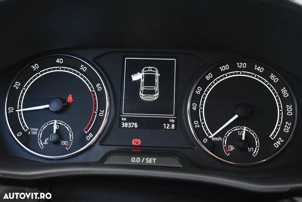 Skoda Fabia 1.0 TSI Ambition - 13