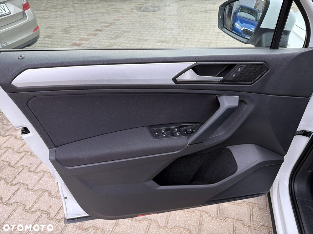 Volkswagen Tiguan 1.5 TSI EVO Life - 16
