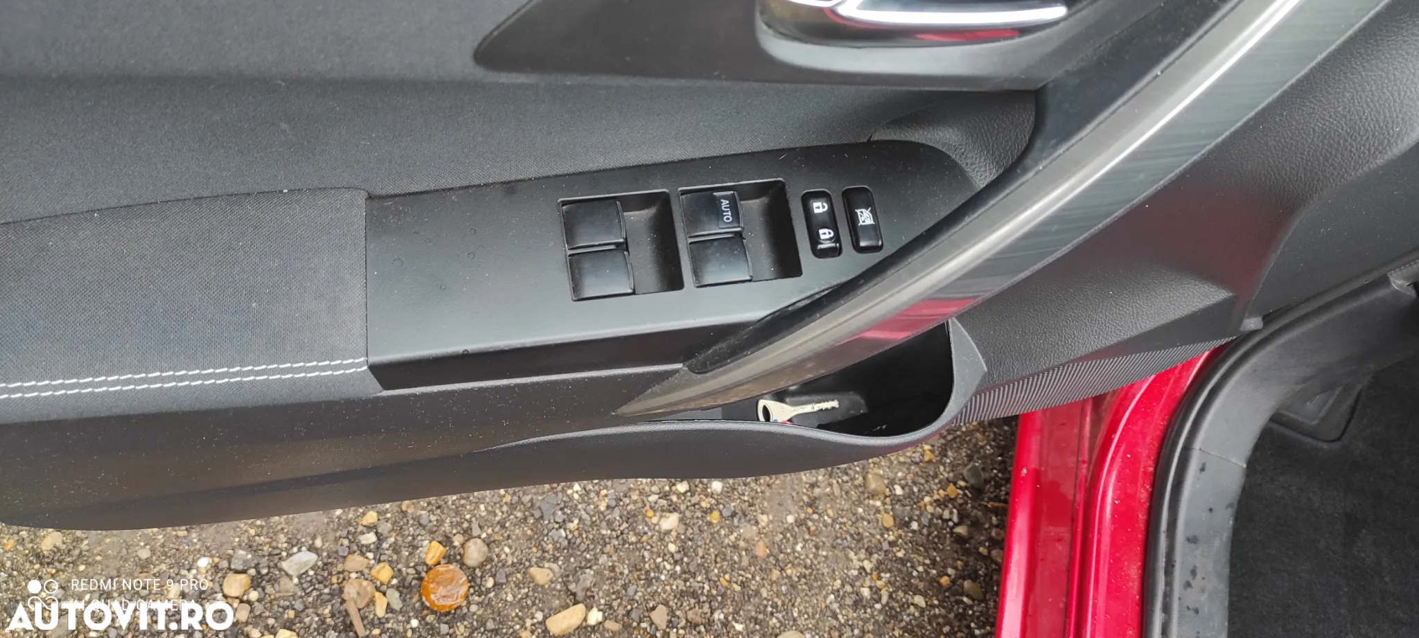 Toyota Auris 2.0 D-4D Touring Sports Edition - 13