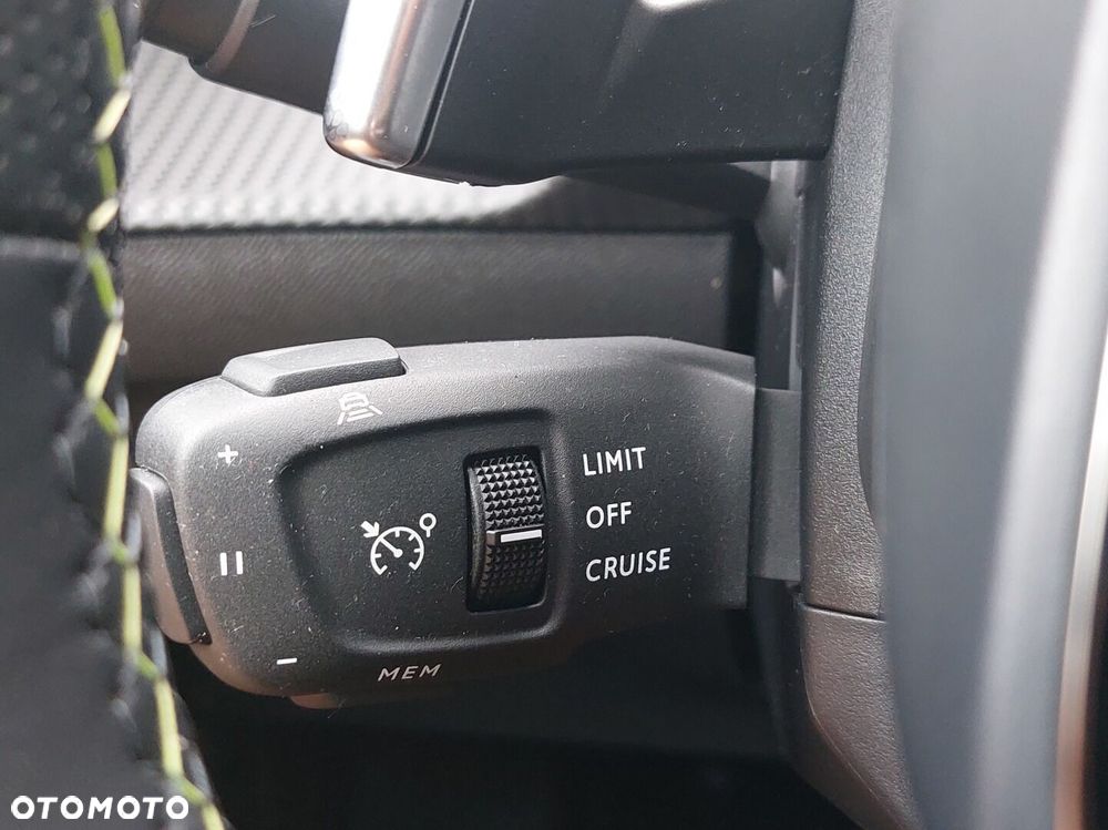 Peugeot 2008 - 16