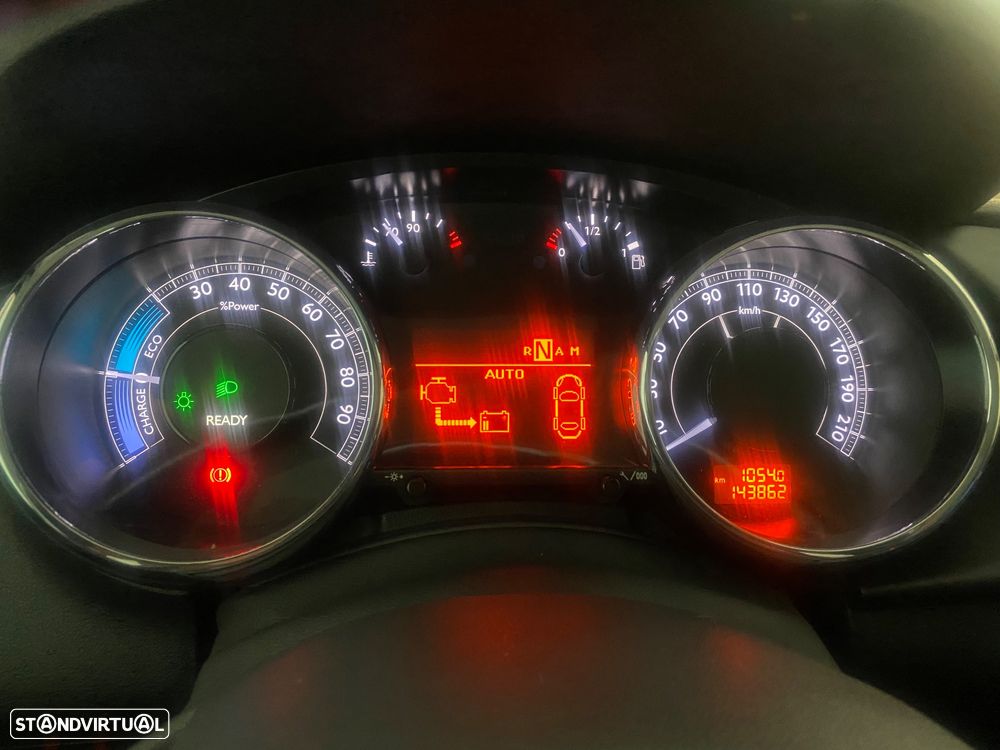 Peugeot 3008 2.0 HDi Hybrid4 - 9