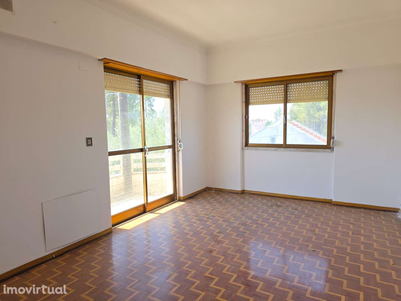 Apartamento T4 com piscina e garagem - Grande imagem: 2/34