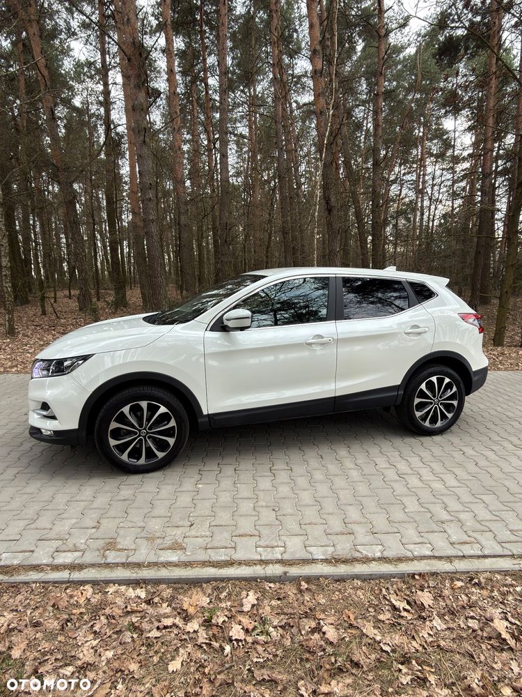 Nissan Qashqai - 2