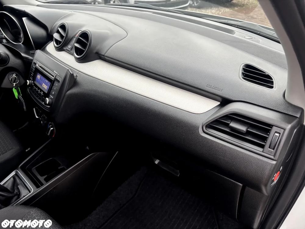 Suzuki Swift - 23