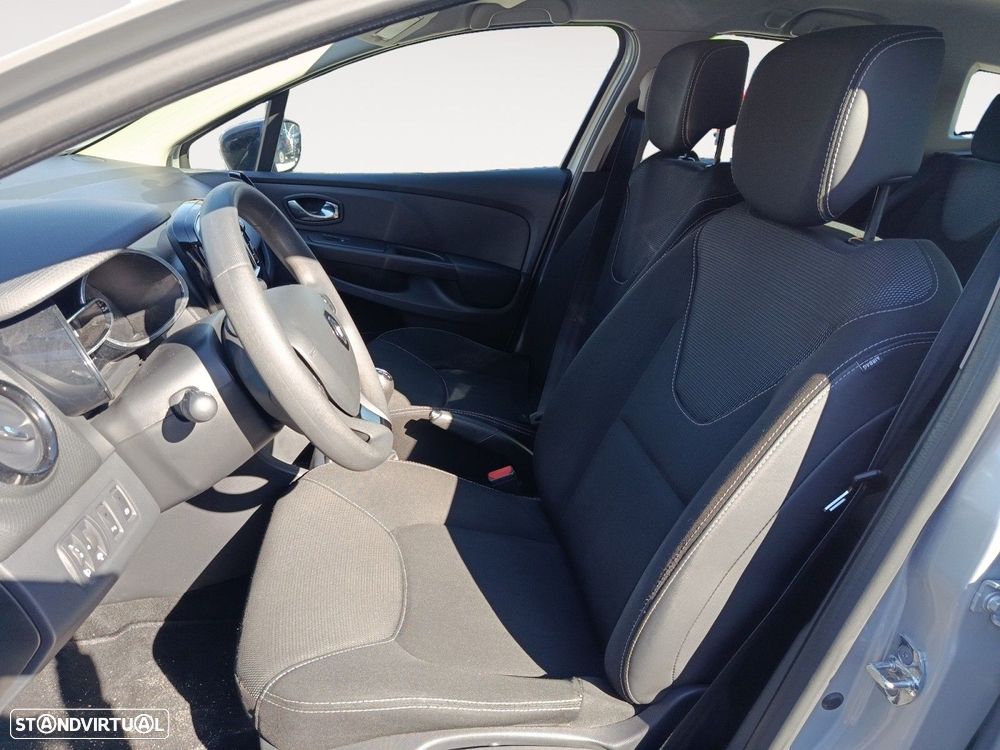 Renault Clio Sport Tourer 0.9 TCE Dynamique S - 9