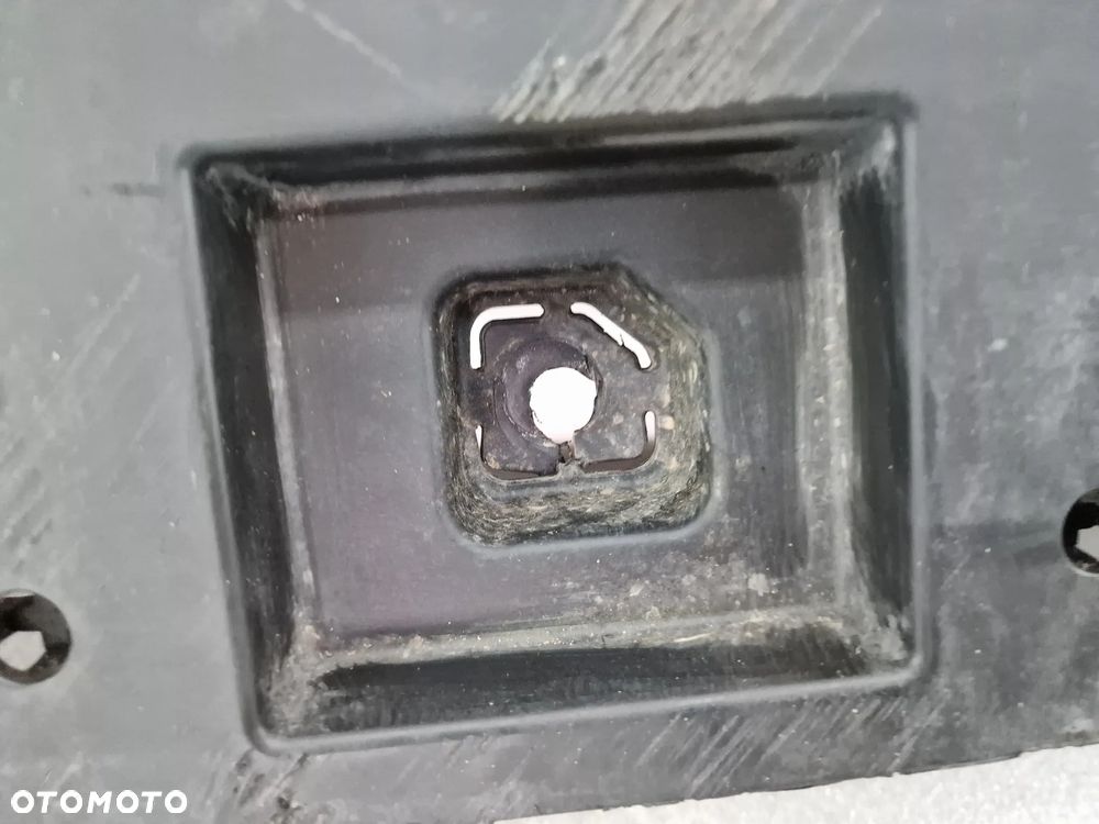 OPEL CORSA F 19- PŁYTA / OSŁONA POD ZDERZAK PRZEDNI , NR 983253588000 , NR AUKCJI NSŁ429 - 6
