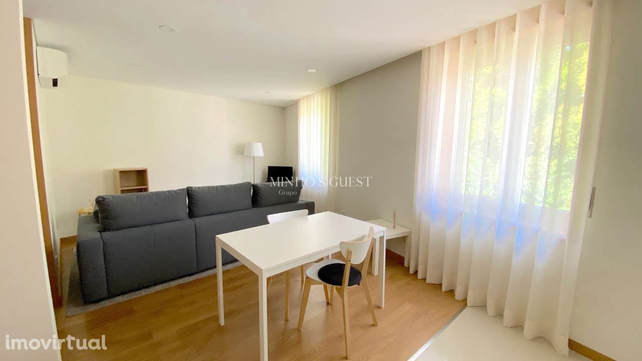 Apartamento T1 Totalmente Mobilado e Equipado - Centro de Braga - Grande imagem: 2/12