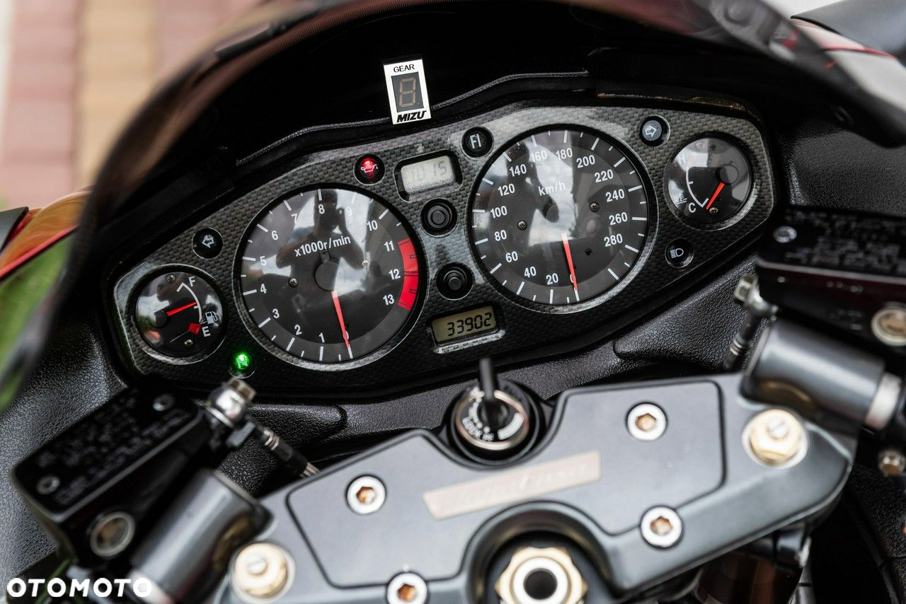 Suzuki Hayabusa - 9
