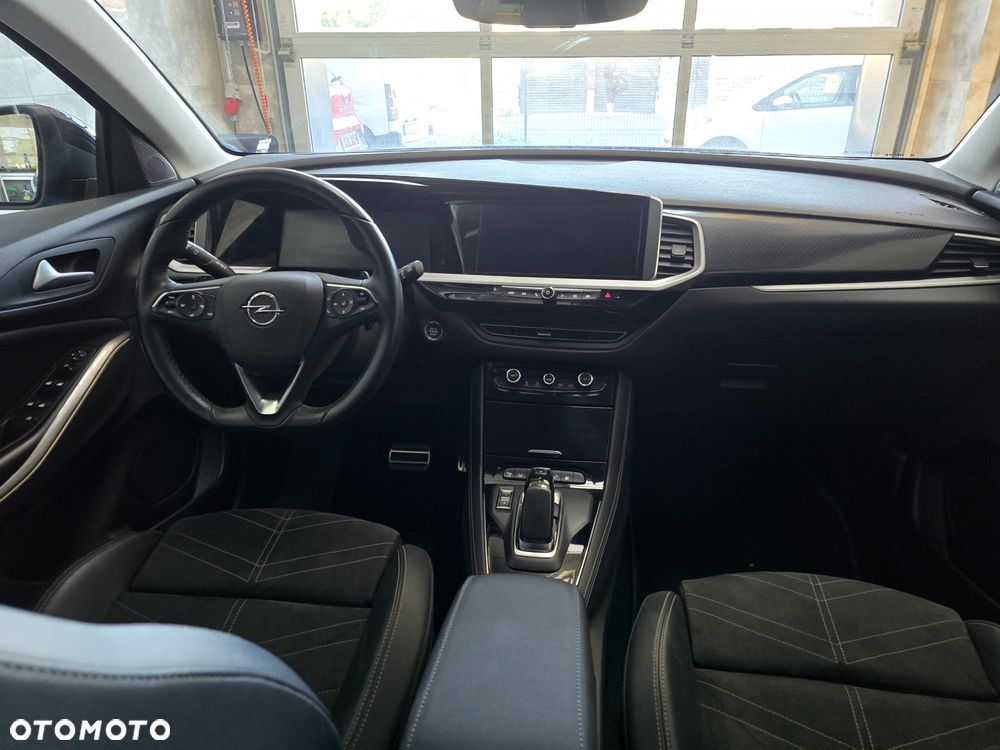 Opel Grandland X - 12