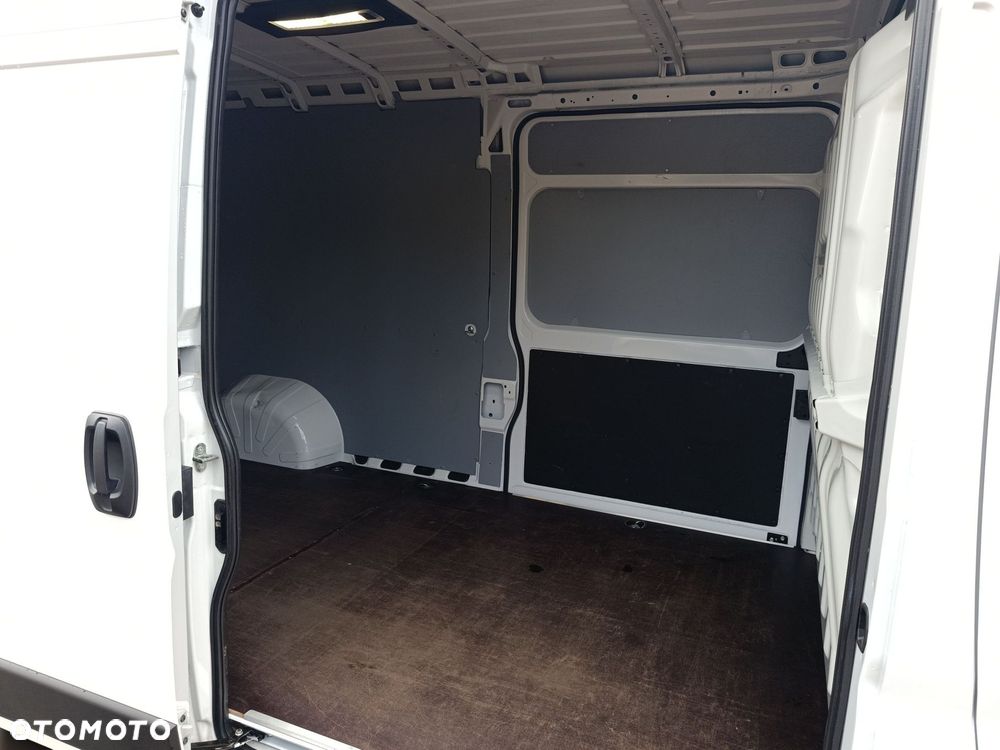 Toyota PROACE MAX - 12