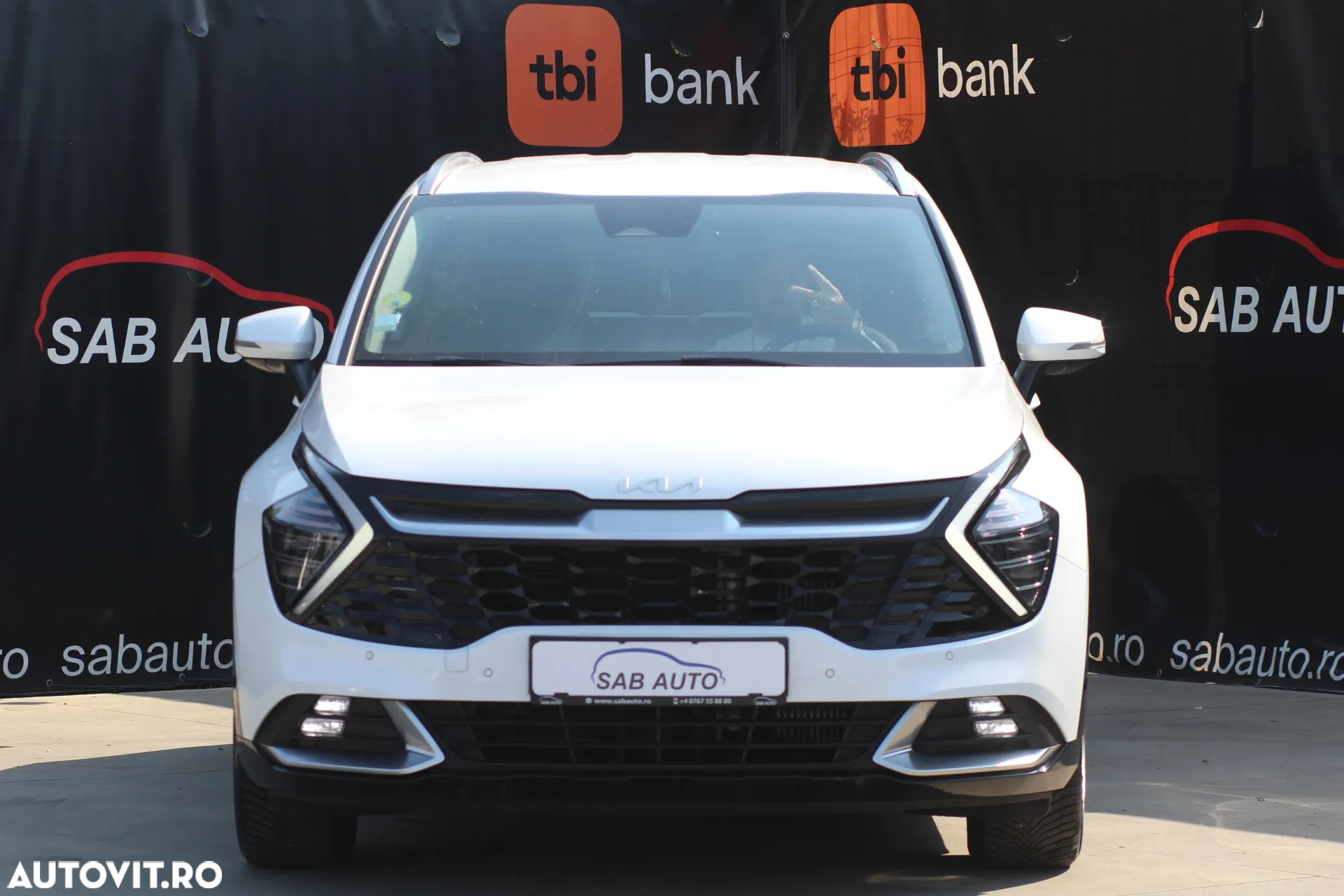 Kia Sportage 1.6 T-GDI HEV 6AT 4x2 Style - 2