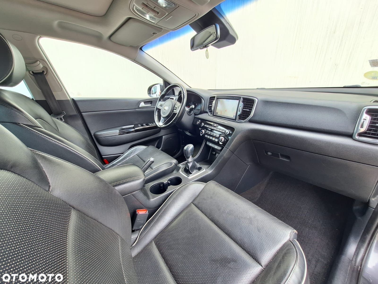 Kia Sportage 1.7 CRDI 2WD Dream-Team Edition - 19
