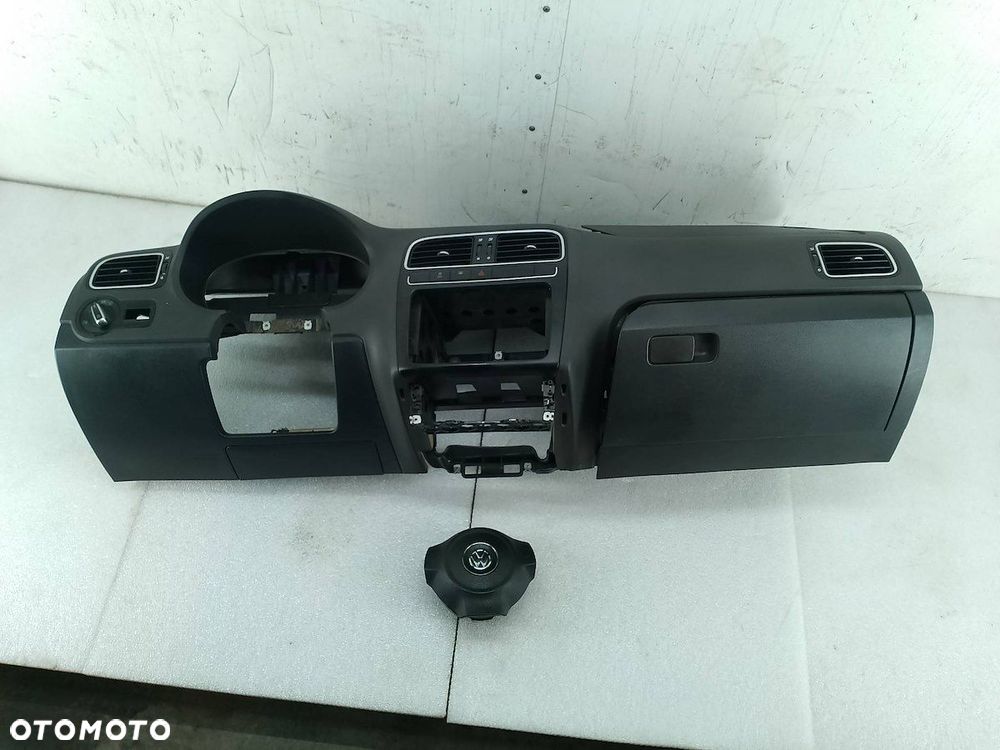 DESKA ROZDZIELCZA,KONSOLA PODUSZKI VW POLO V - 1