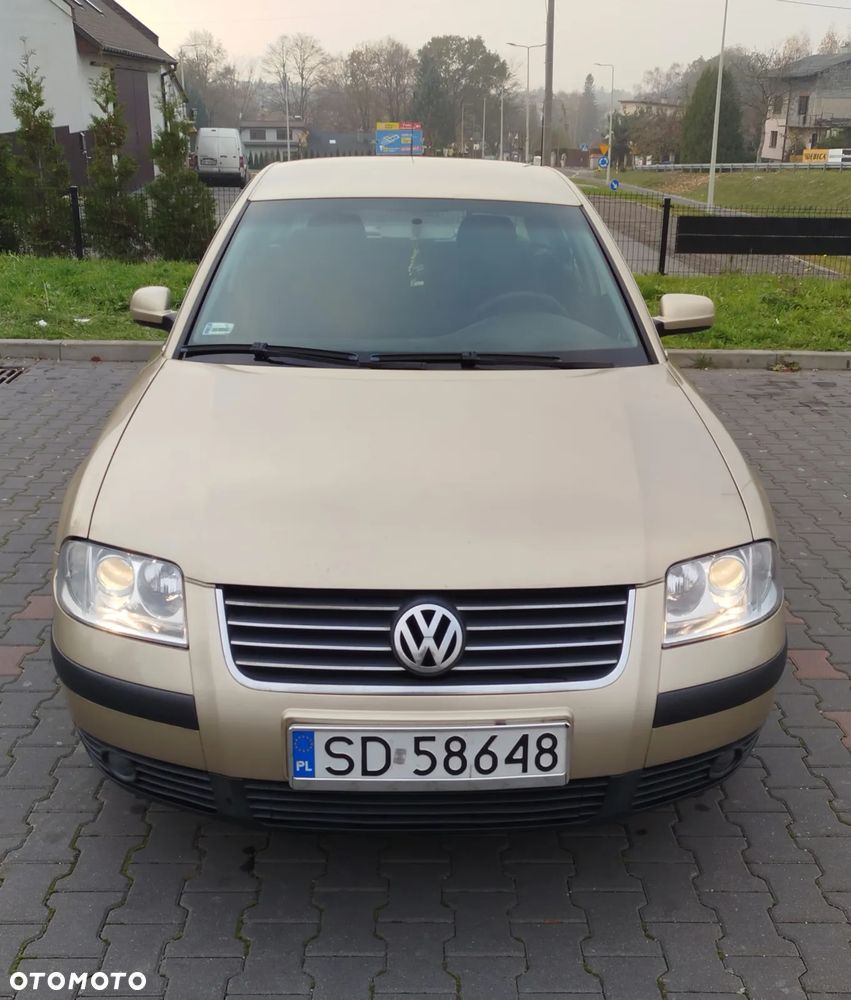 Volkswagen Passat 1.8T Comfortline - 2