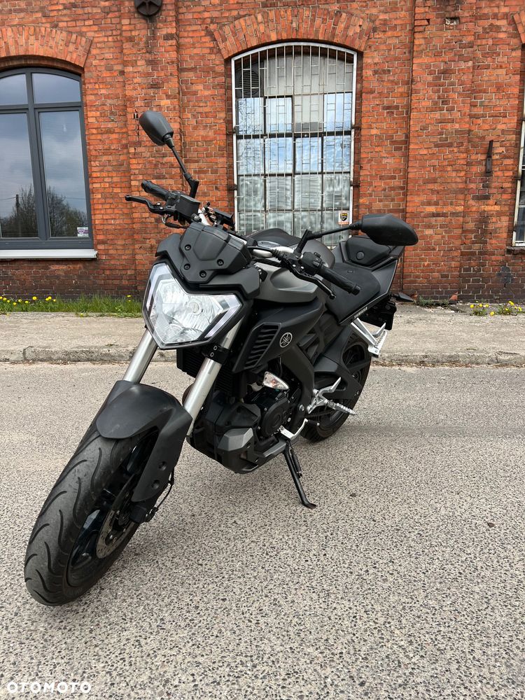 Yamaha MT - 7