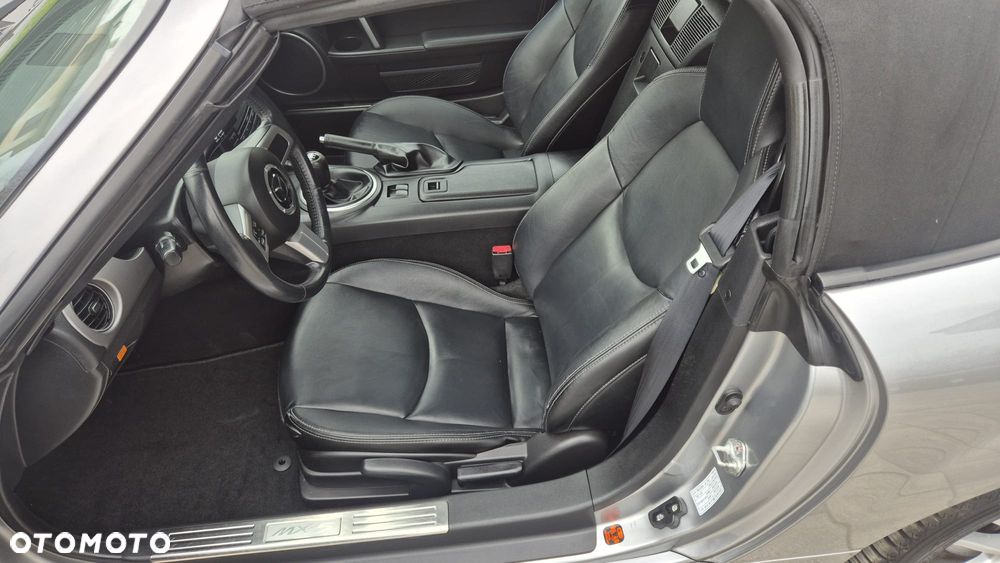Mazda MX-5 - 24