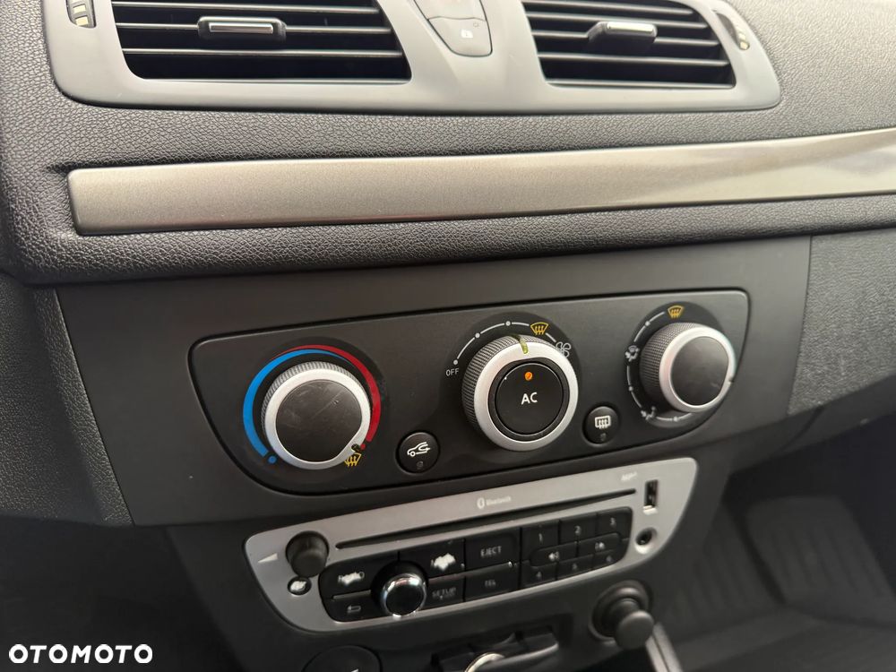 Renault Megane 1.6 16V 100 Expression - 15