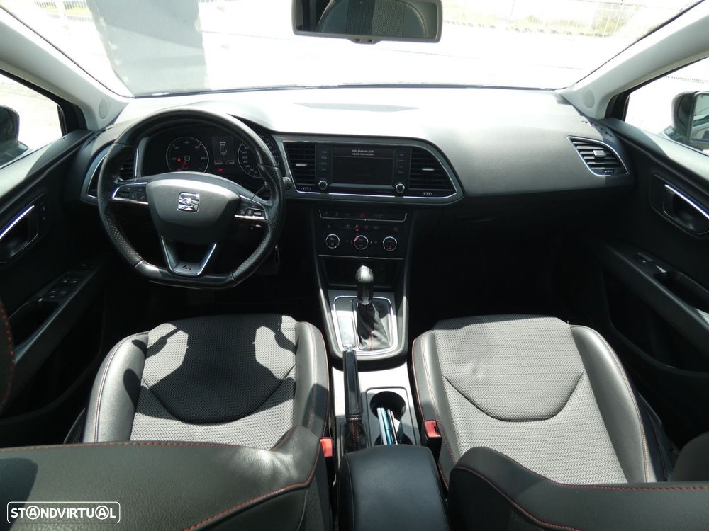 SEAT Leon ST 2.0 TDI FR DSG - 43