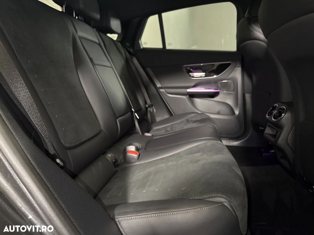 Mercedes-Benz GLC Coupe 300 4MATIC MHEV - 14