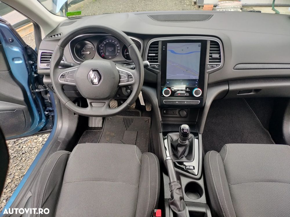 Renault Megane ENERGY TCe 100 LIMITED - 3