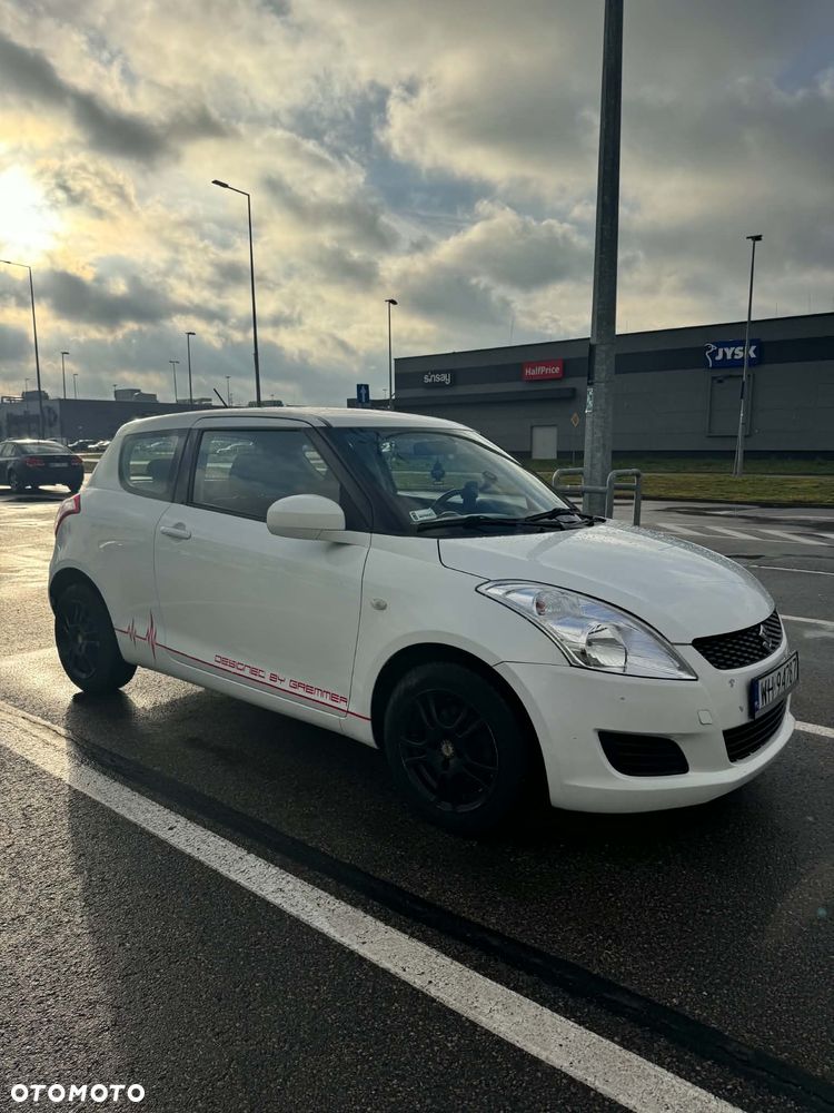 Suzuki Swift 1.2 - 5