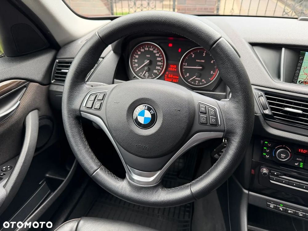BMW X1 xDrive18d xLine - 7
