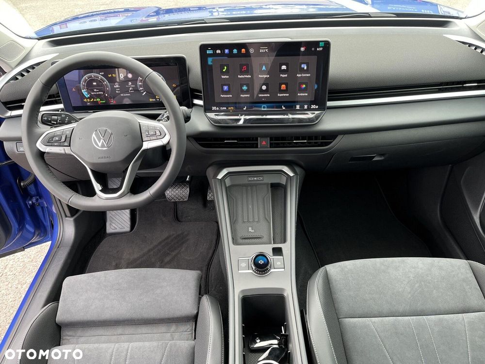 Volkswagen T-Roc 1.5 eTSI Style DSG - 27