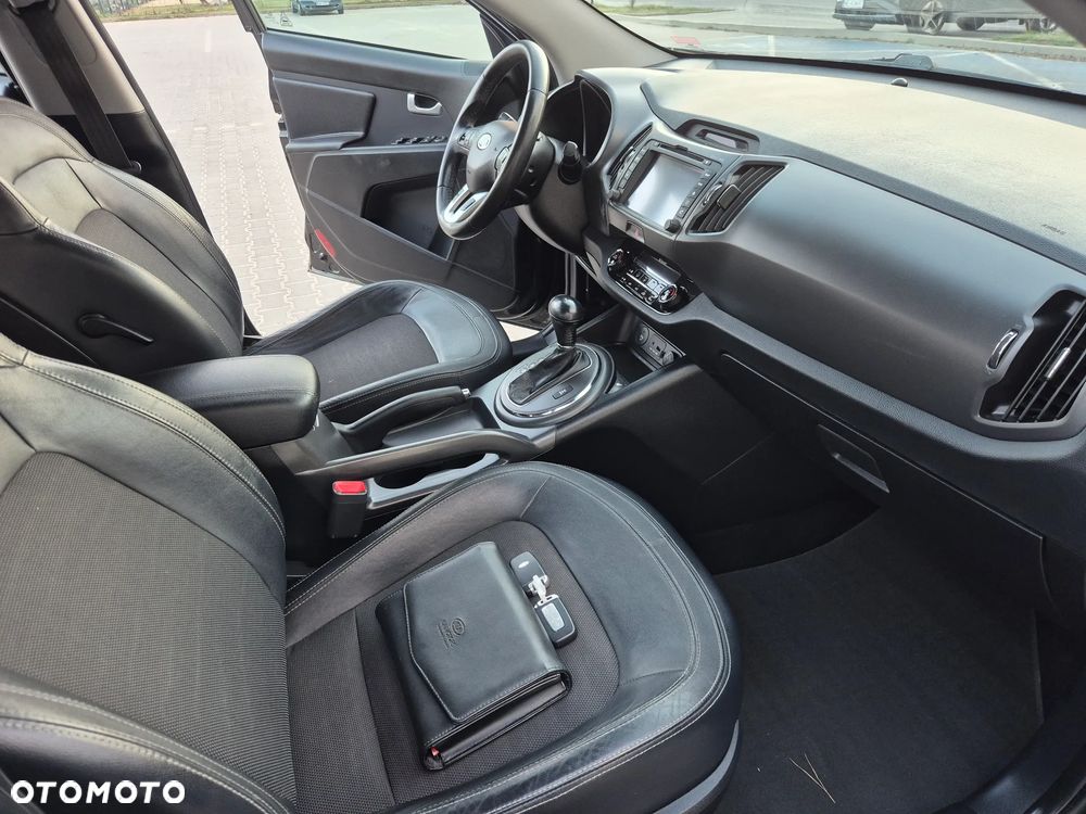 Kia Sportage 2.0 CRDI XL - 9