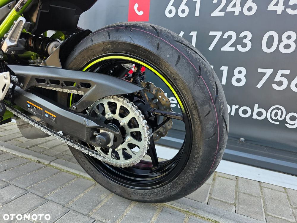 Kawasaki Z 900 - 8