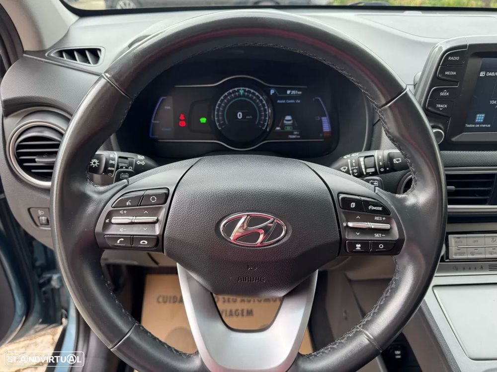 Hyundai Kauai EV 64 kWh Premium - 25