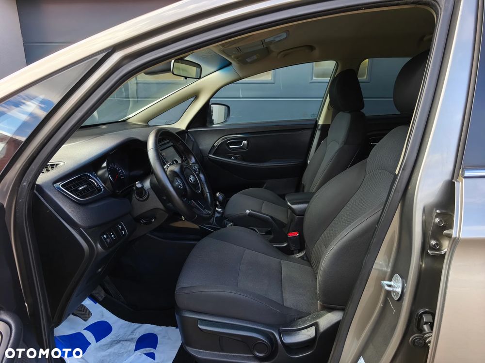 Kia Carens 1.6 GDI XL 7os EU6 - 5