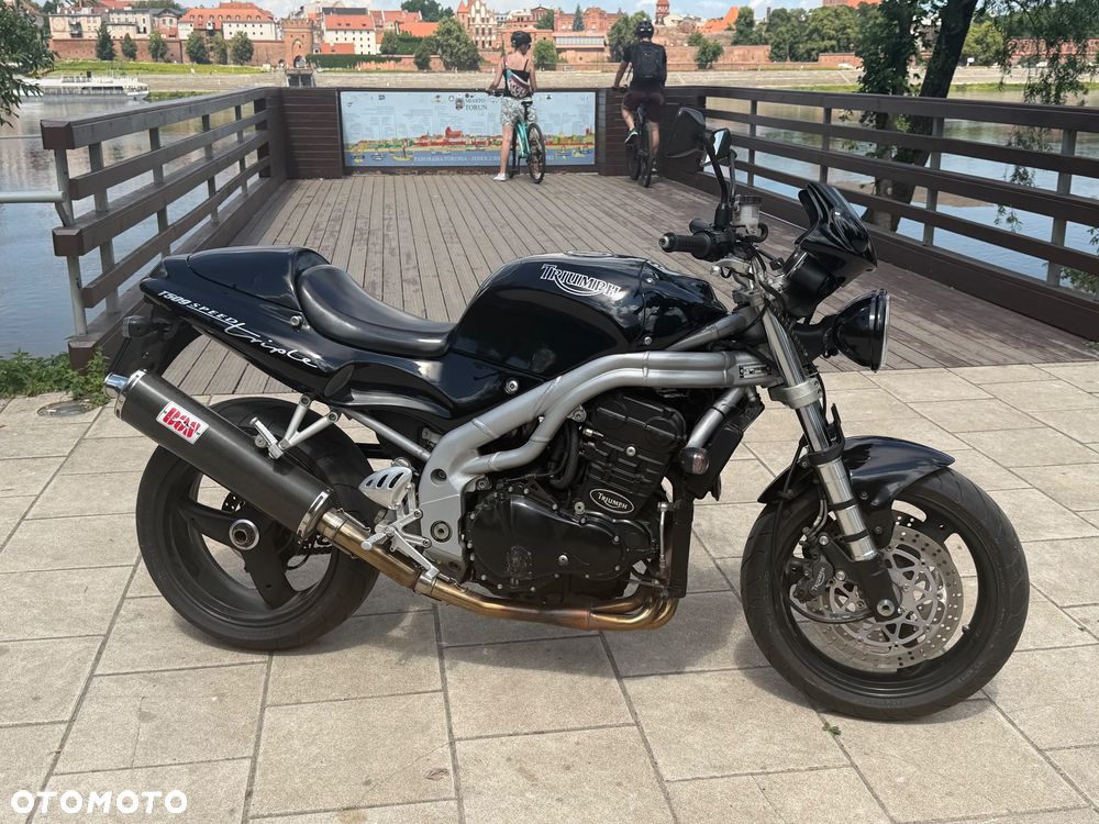 Triumph Speed Triple - 1