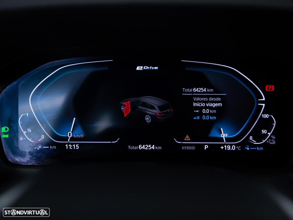 BMW 330 e Auto - 24