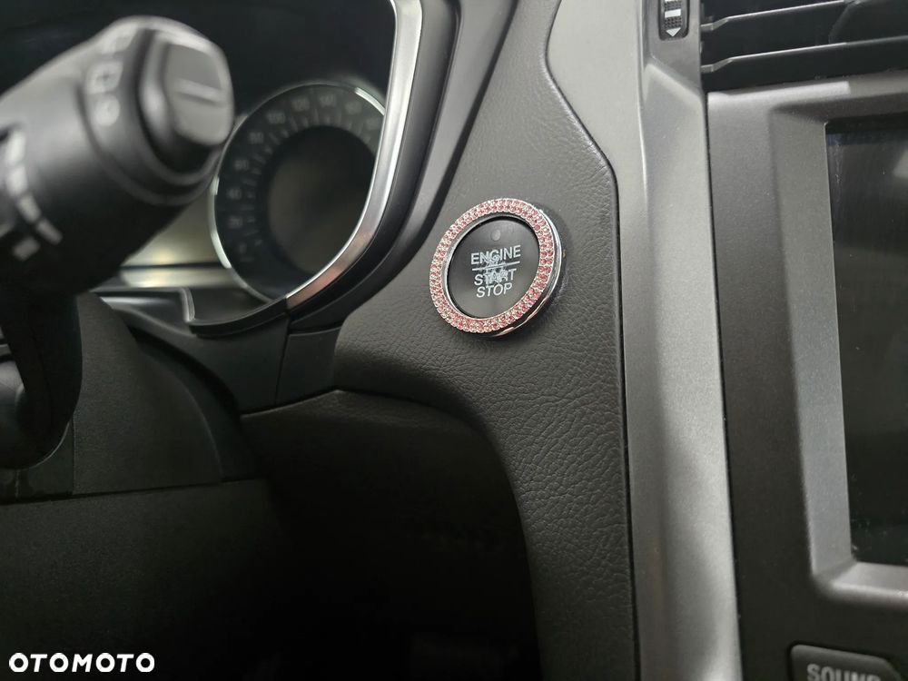 Ford Mondeo - 27