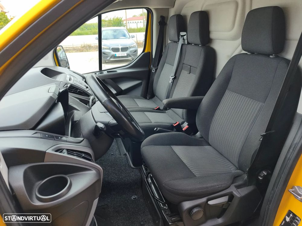 Ford Transit Custom 2.0 TDCI 130CV CX. AUTOMÁTICA - 12