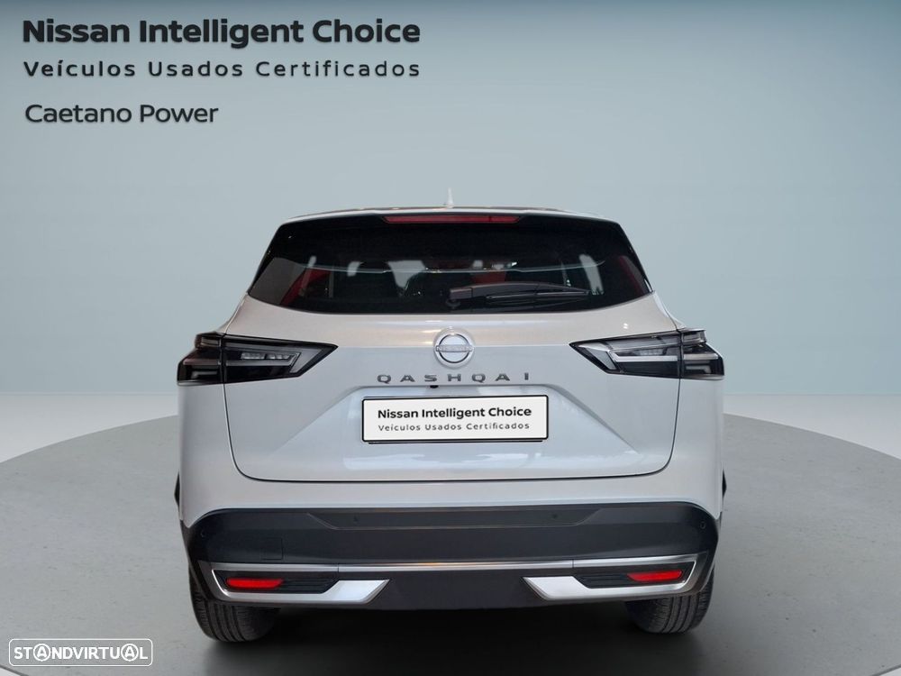 Nissan Qashqai 1.3 DIG-T Engage - 21