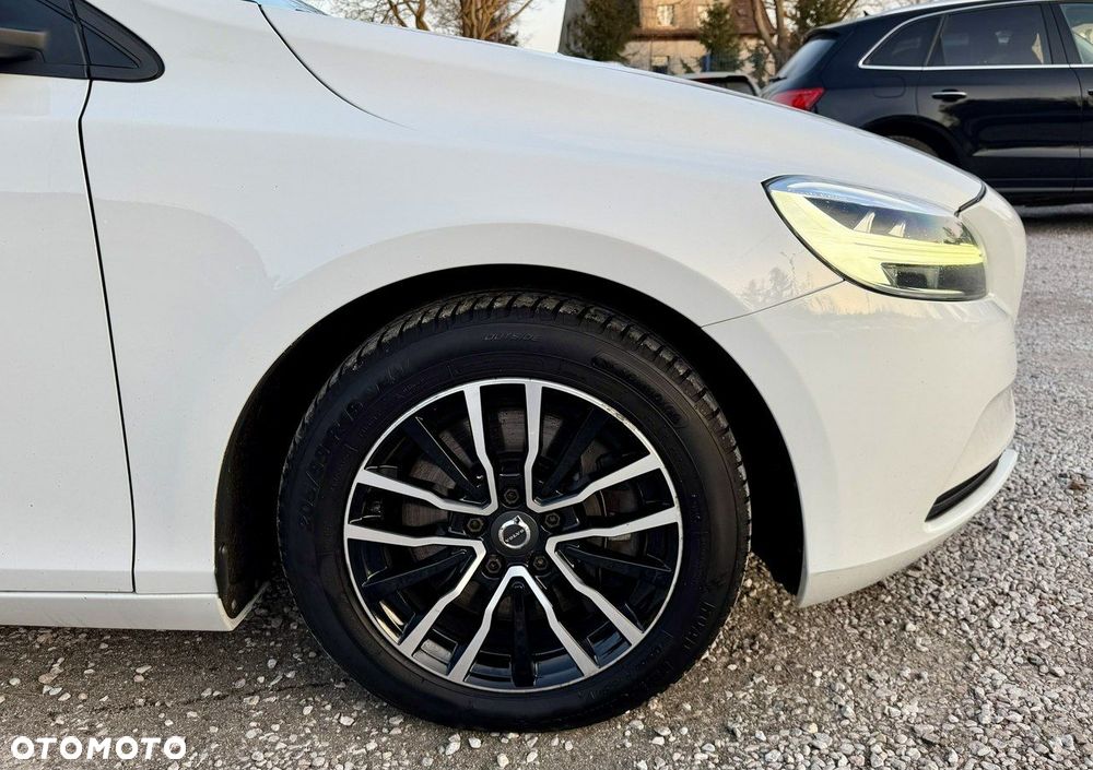 Volvo V40 - 35